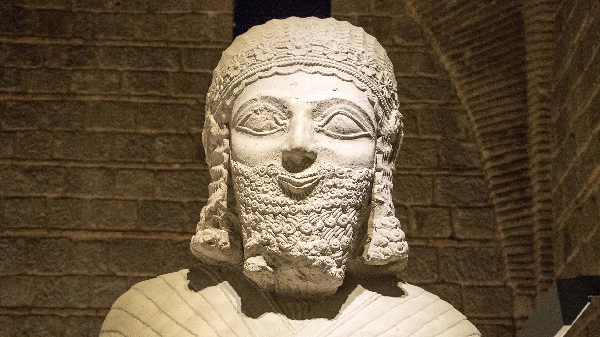 Statue of King Mutallu, subject to Sargon II of Assyria, 1200 - 700 BCE, Aslantepe in Malatya, Museum of Anatolian Civilization, Ankara, Türkiye (Turkey)